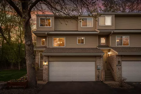 14213 Hibiscus Ct, Apple Valley, MN 55124