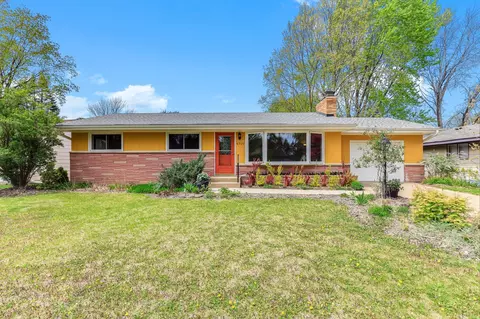 4715 Sharon Ln, White Bear Lake, MN 55110