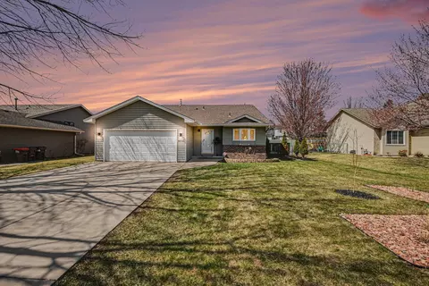 8092 Jody Ave S, Cottage Grove, MN 55016
