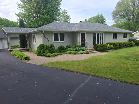 17625 13th Ave N, Plymouth, MN 55447