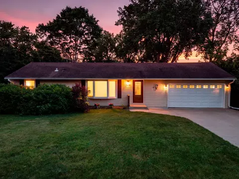 3941 Portland Ave, White Bear Township, MN 55110