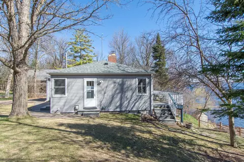 Exterior - 7884 Lakeview Dr, Brainerd, MN 56401 photo 4 of 13