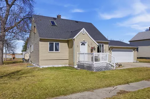 Exterior - 120 2nd St E, Halstad, MN 56548 photo 2 of 7