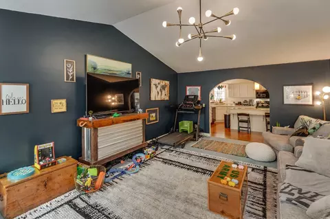 Living - 5152 Camden Rd, Baxter, MN 56425 photo 4 of 4