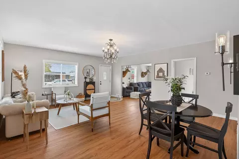 24 Main St E, Young America, MN 55397