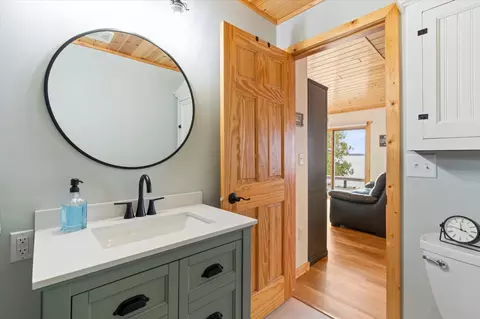 Bath - 5810 Birchdale Rd, Brainerd, MN 56401 photo 2 of 3