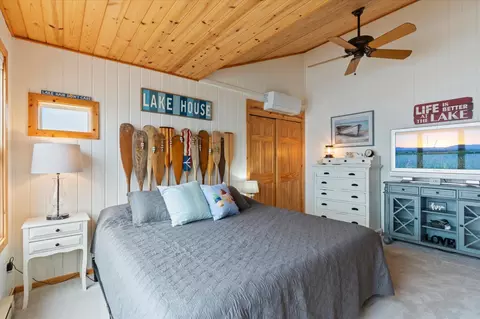 Bedroom - 5810 Birchdale Rd, Brainerd, MN 56401 photo 3 of 11