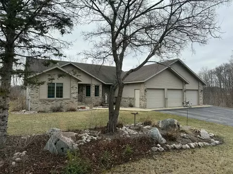 1019 Timber Dr, Detroit Lakes, MN 56501