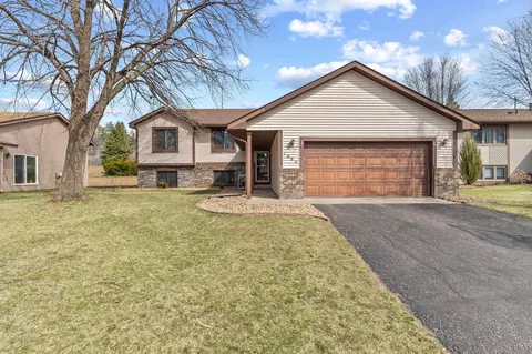 4290 Fox Ridge Rd, Eagan, MN 55122