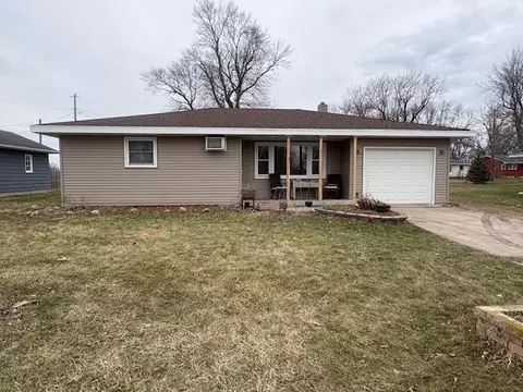 300 6th St W, Hector, MN 55342