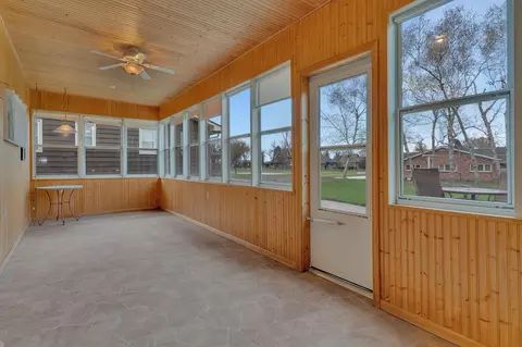 Exterior - 311 E Oak Ave, Olivia, MN 56277 photo 3 of 4