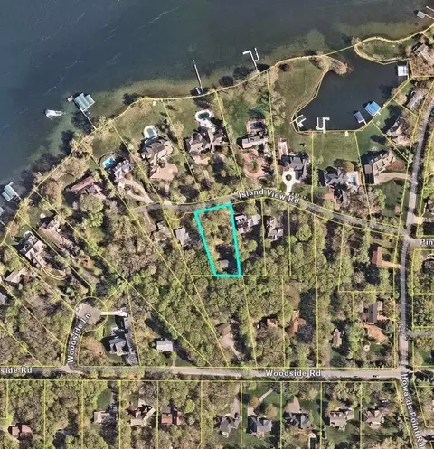 27755 Island View Rd, Shorewood, MN 55331