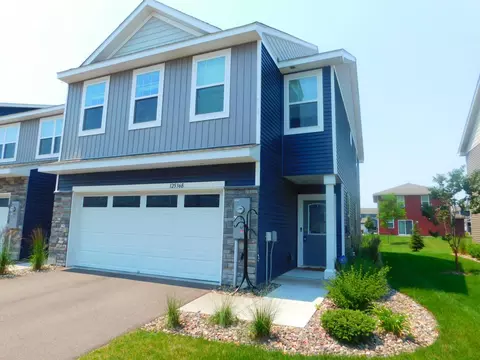 12536 Guadalcanal Cir NE #E, Blaine, MN 55449