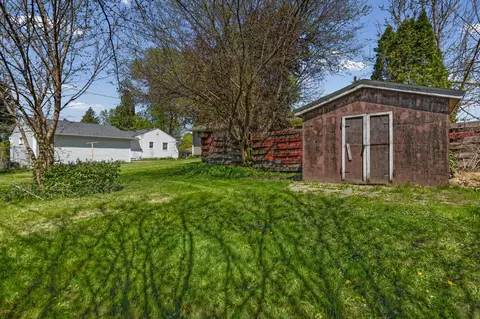 Exterior - 2134 Garnet Dr, Eagan, MN 55122 photo 7 of 8