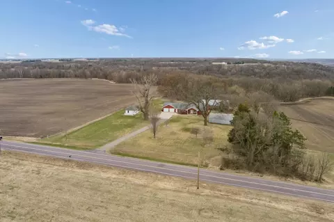 17285 W 250th St, Belle Plaine, MN 56011