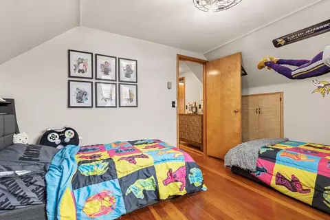 Bedroom - 301 S Oak St, Hendricks, MN 56136 photo 5 of 5