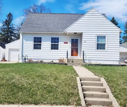 1015 8th Ave NW, Rochester, MN 55901