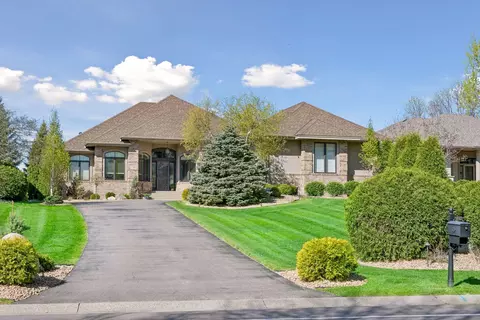 17902 Bearpath Trl, Eden Prairie, MN 55347