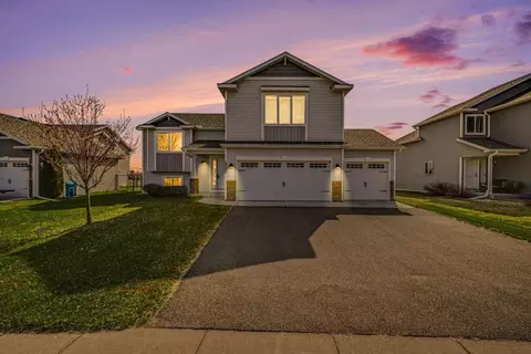19087 Ivanhoe Dr NW, Elk River, MN 55330