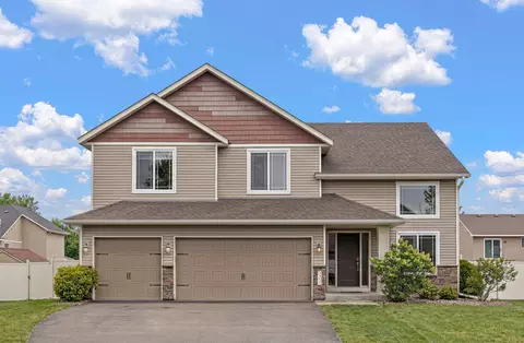3311 224th St W, Farmington, MN 55024