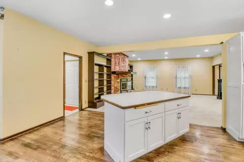Kitchen - 604 Pine Needle Dr, Perham, MN 56573 photo 7 of 10