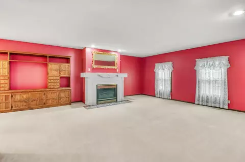 Living - 604 Pine Needle Dr, Perham, MN 56573 photo 6 of 11