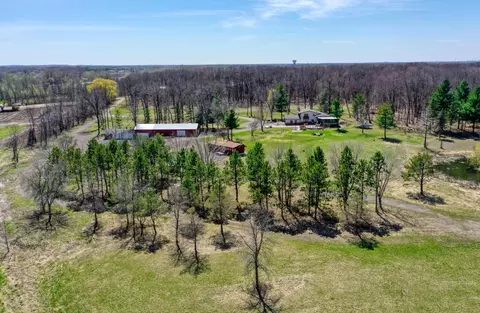 5696 170th St N, Hugo, MN 55038