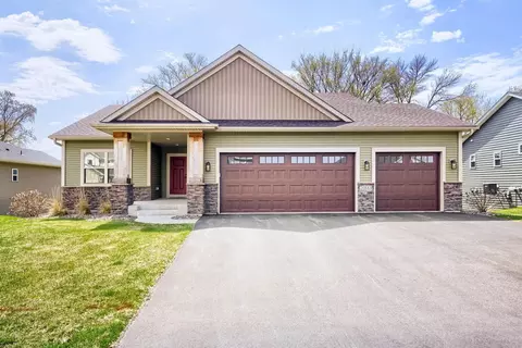 20883 Peony Ln, Rogers, MN 55374