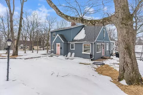 Exterior - 154 E Buffalo St, Duluth, MN 55811 photo 3 of 9
