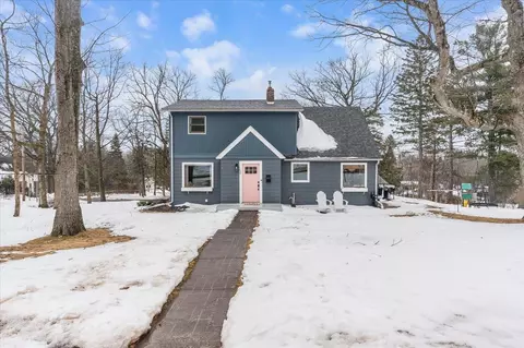 154 E Buffalo St, Duluth, MN 55811