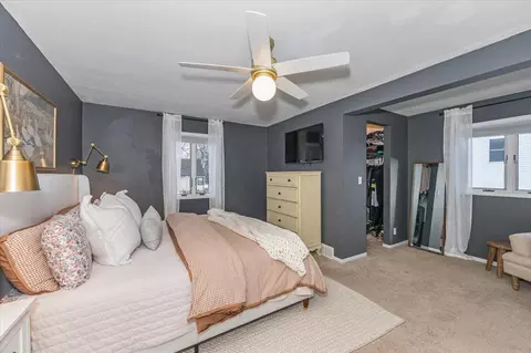 Bedroom - 154 E Buffalo St, Duluth, MN 55811 photo 1 of 6