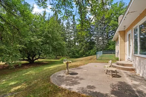 Exterior - 824 Willow St, Brainerd, MN 56401 photo 4 of 7