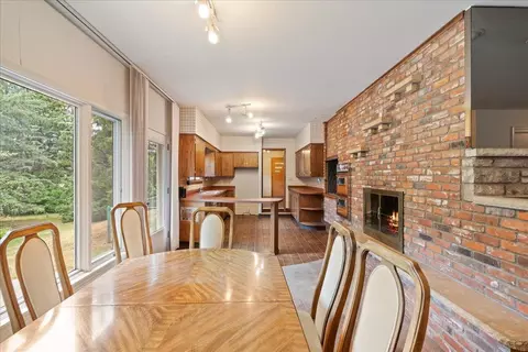 Dining - 824 Willow St, Brainerd, MN 56401 photo 2 of 2