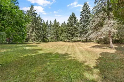 Exterior - 824 Willow St, Brainerd, MN 56401 photo 6 of 7