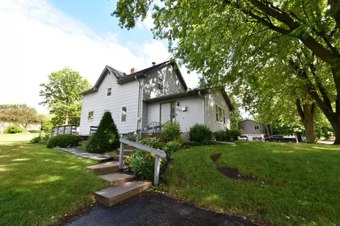 581 2nd Ave E, Zumbrota, MN 55992