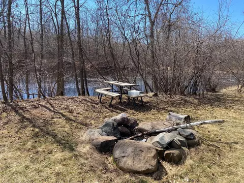 3743 Skog Rd, Kettle River, MN 55757