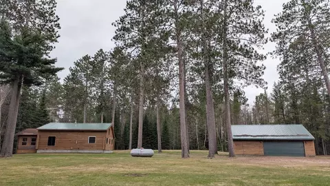 8832 River Rd, Angora, MN 55703