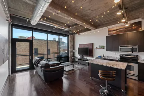 618 Washington Ave N #502, Minneapolis, MN 55401