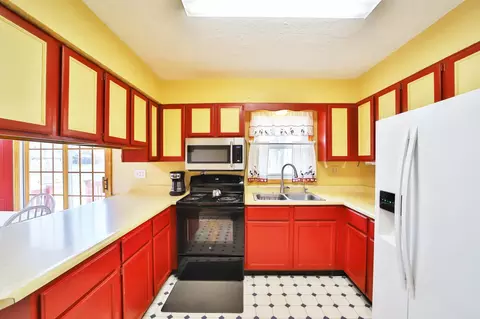 Kitchen - 17755 Smith Rd, Brainerd, MN 56401 photo 1 of 4