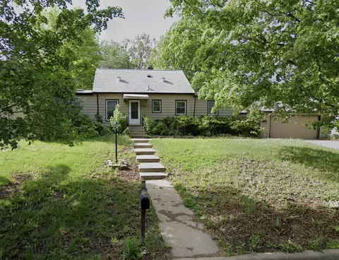 2187 Stewart Ave, Saint Paul, MN 55116