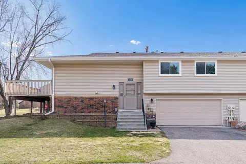 11935 71st Pl N, Maple Grove, MN 55369