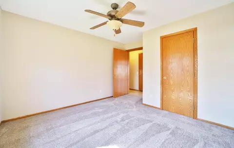 Bedroom - 18352 Johnson Rd, Brainerd, MN 56401 photo 6 of 10