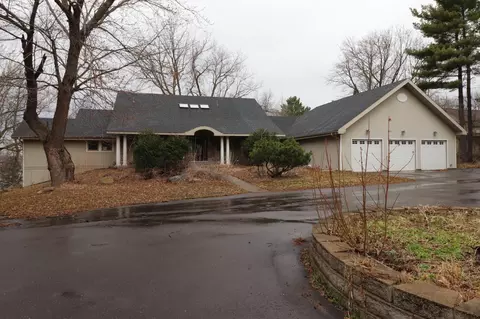 31300 Oasis Rd, Center City, MN 55012