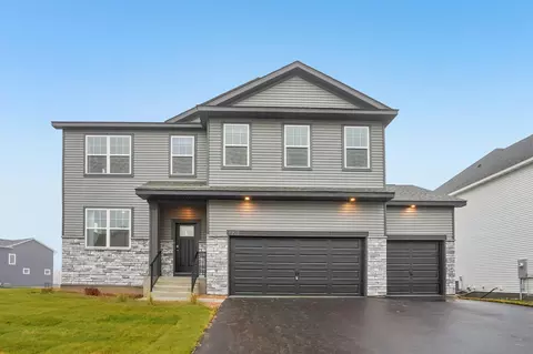 4776 Blake Ct, Woodbury, MN 55129