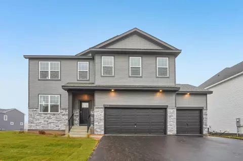 4776 Blake Ct, Woodbury, MN 55129