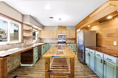 Kitchen - 228 5th Ave NE, Faribault, MN 55021 photo 1 of 6