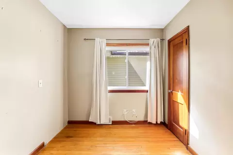 Bedroom - 228 5th Ave NE, Faribault, MN 55021 photo 5 of 6