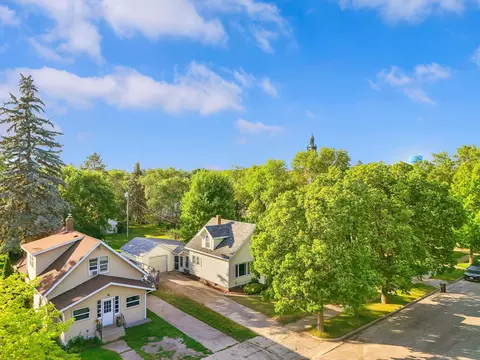 View/Area - 447 2nd Ave NE, Perham, MN 56573 photo 1 of 4