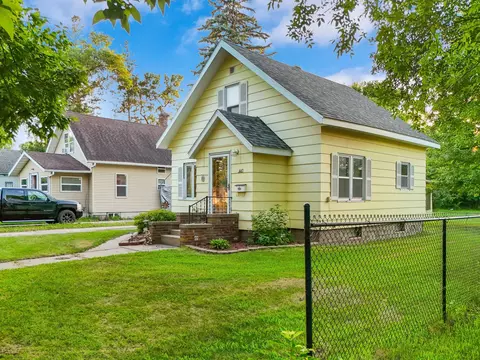 Exterior - 447 2nd Ave NE, Perham, MN 56573 photo 5 of 8