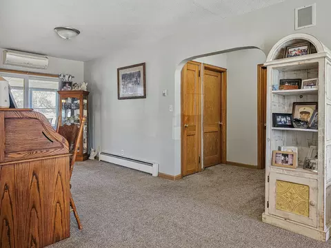 Entry Way - 525 3rd St SE, Perham, MN 56573 photo 1 of 3